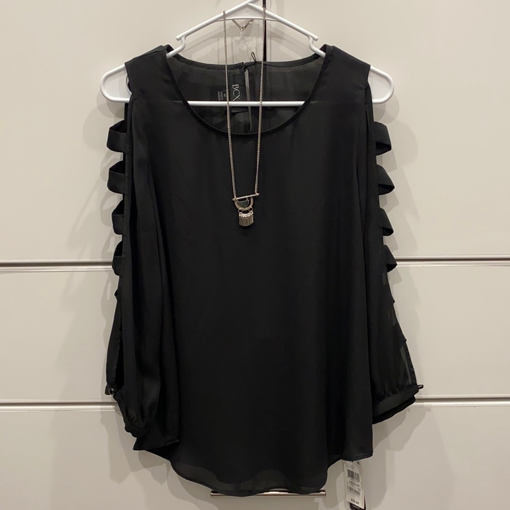 Womens blouse. Open sleeves (see picture)